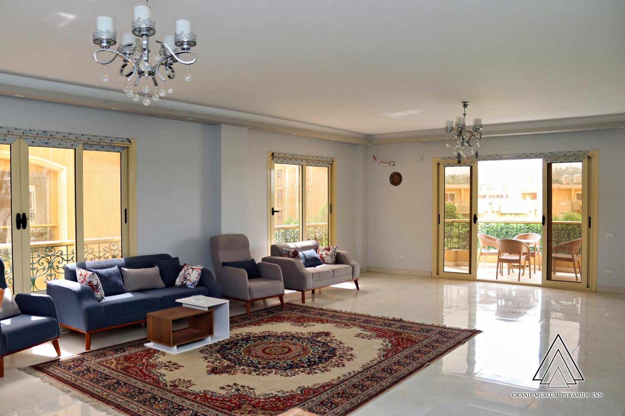 Giza Grand Museum Pyramids Inn מראה חיצוני תמונה