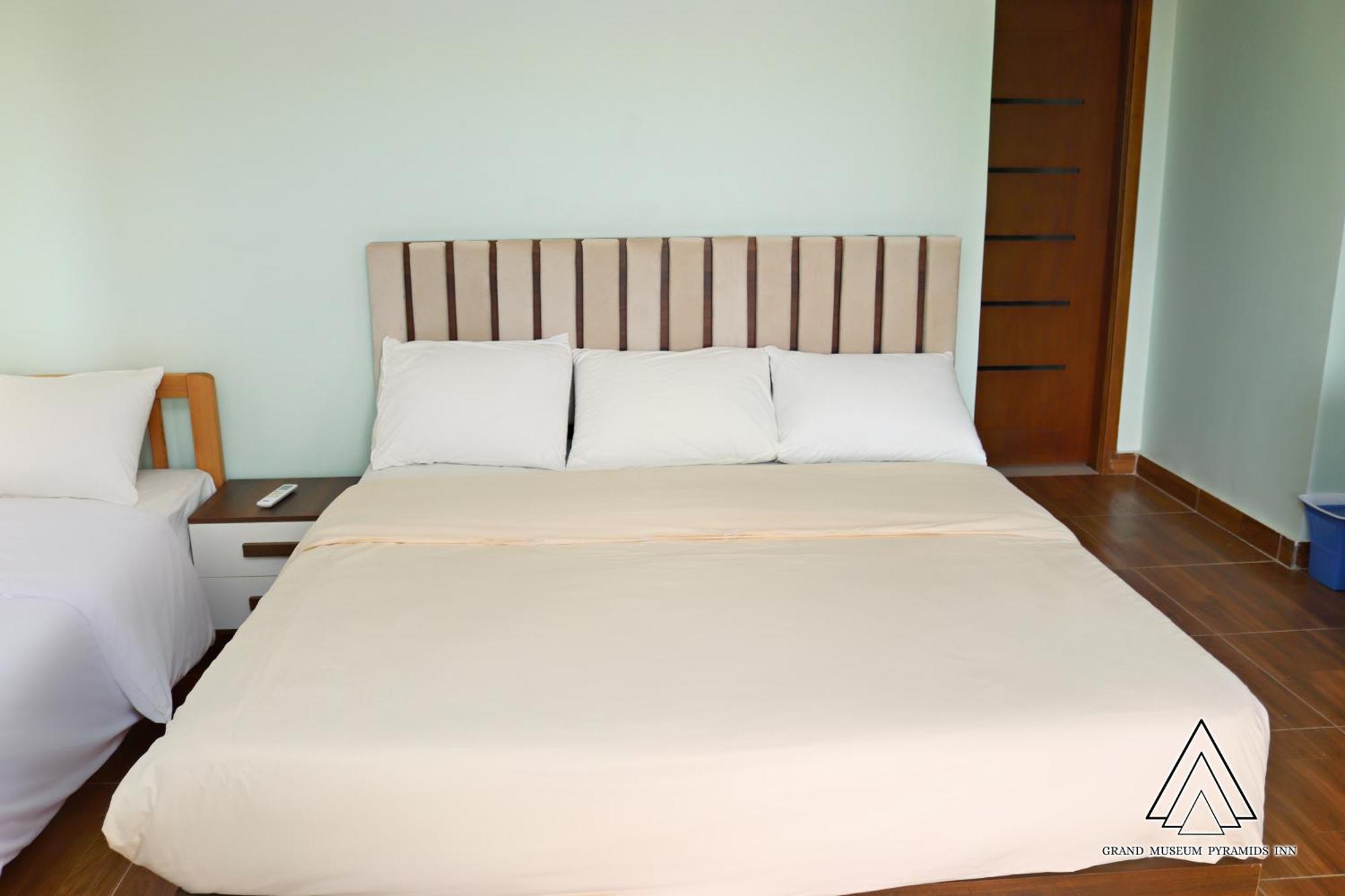 Giza Grand Museum Pyramids Inn מראה חיצוני תמונה