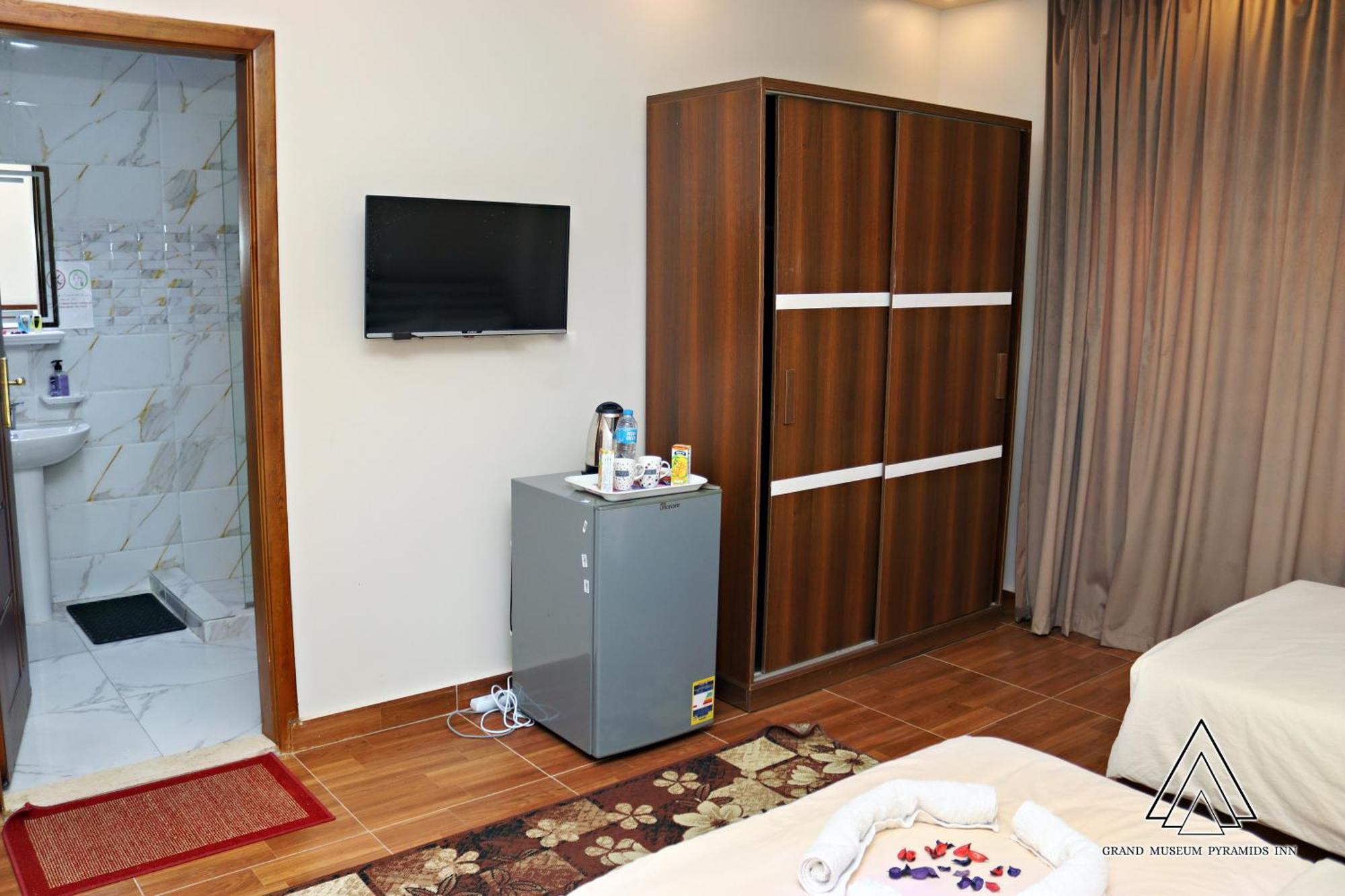 Giza Grand Museum Pyramids Inn מראה חיצוני תמונה